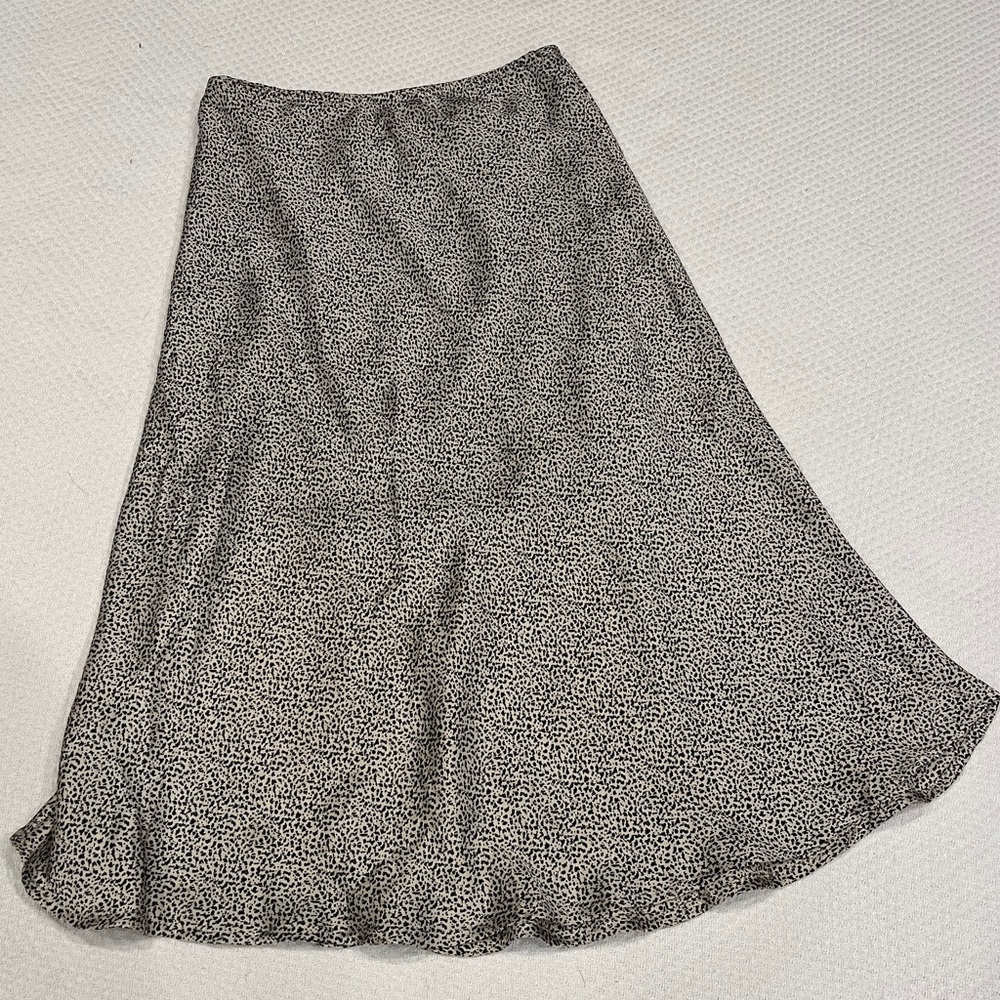 Sienna Sky speckled midi skirt